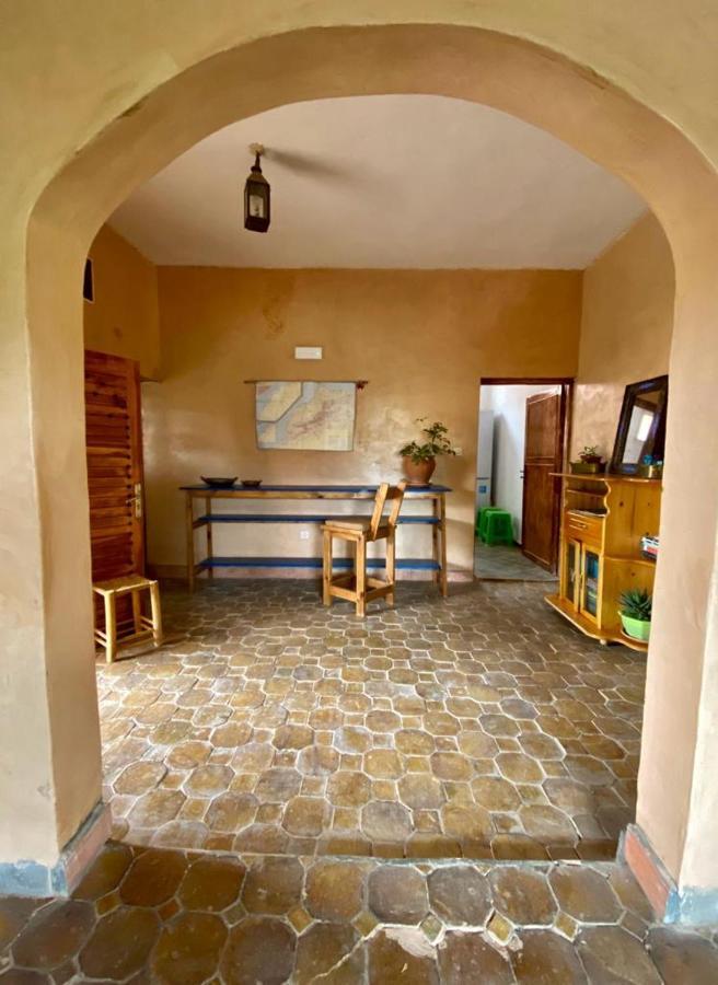 Les Chandelles Tinghir Esterno foto
