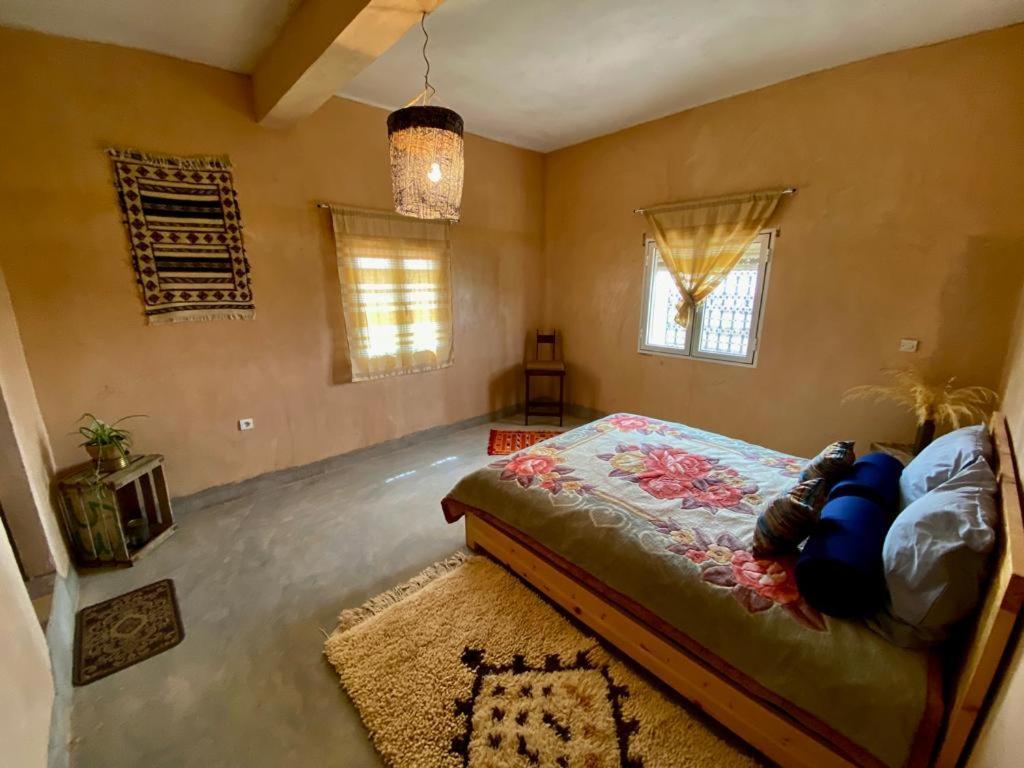 Les Chandelles Tinghir Esterno foto